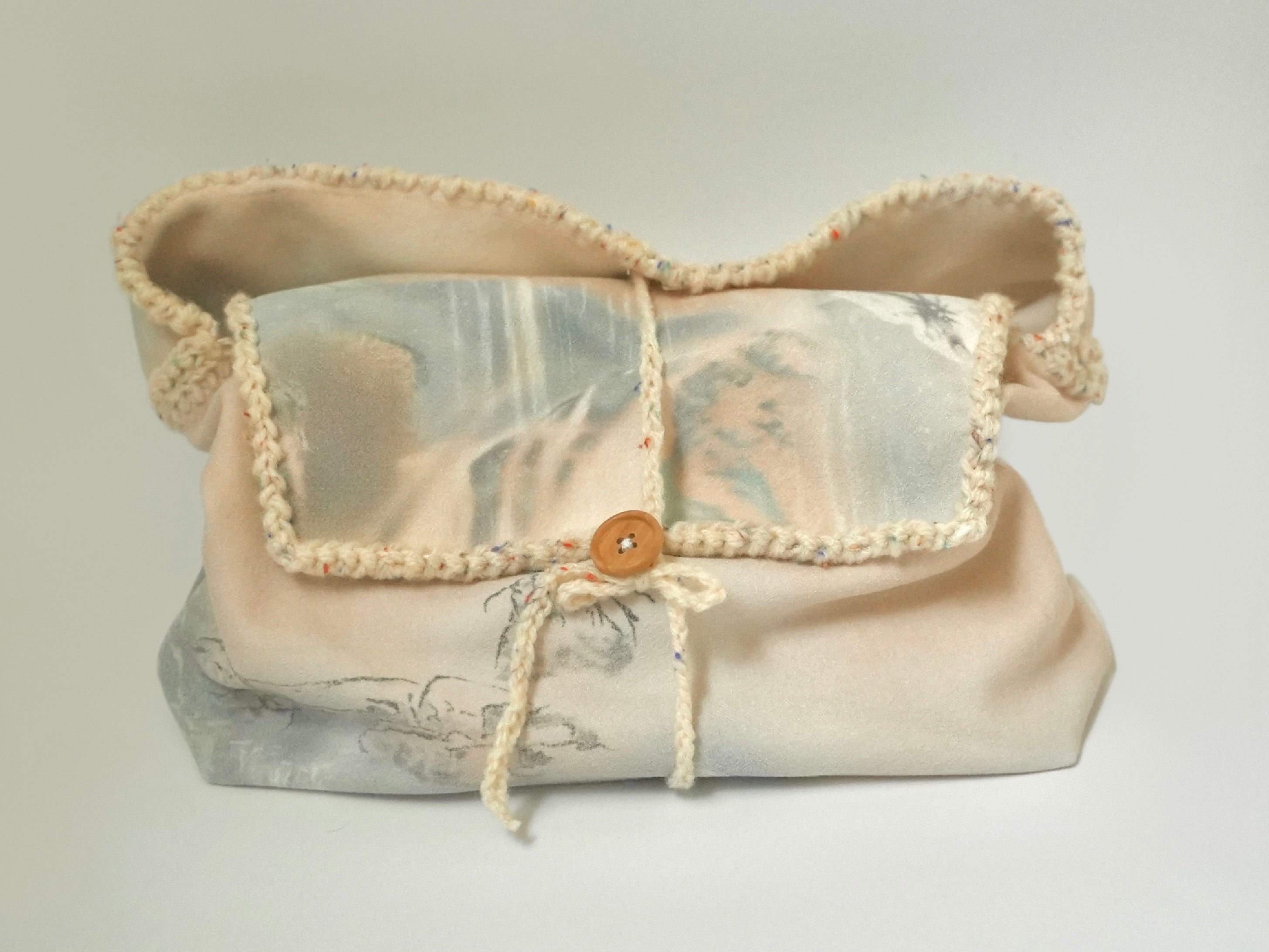 ᶠᵃˡˡˢ ᵇᵃᵍ